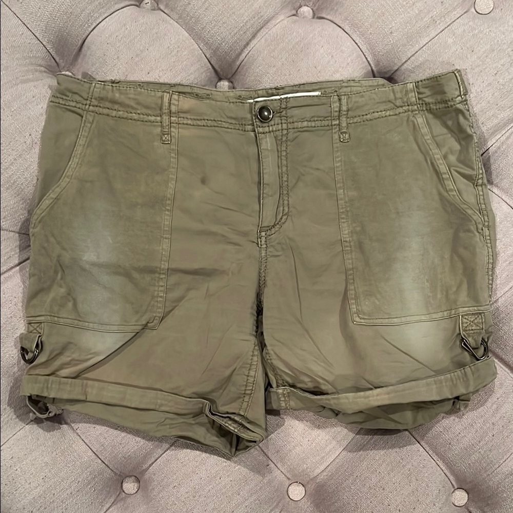 Anthropologie marrakech Green Cargo Shorts with Rolled Hem